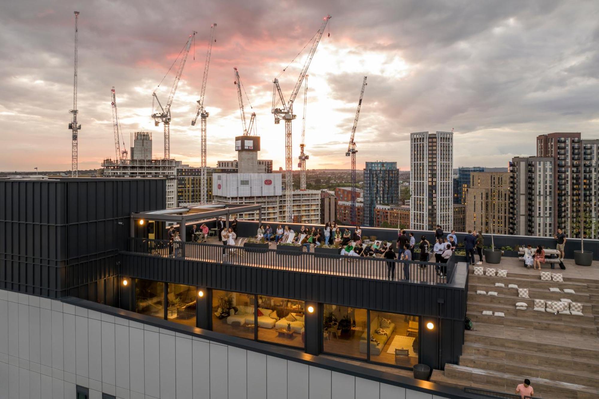 Aparthotel Ark Wembley Londyn Zewnętrze zdjęcie